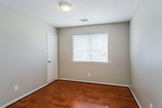 4223 Pathway Court, Fresno, TX 77545