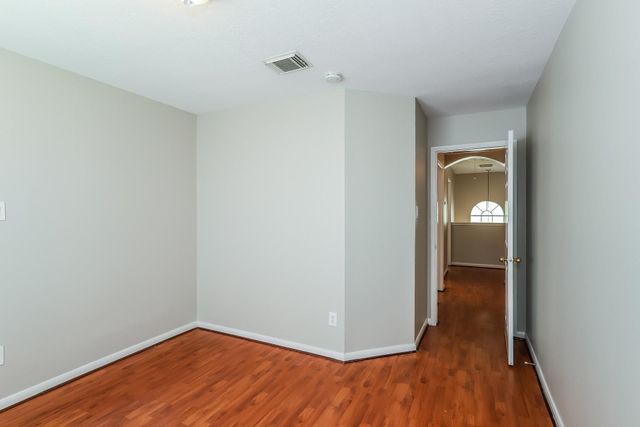 4223 Pathway Court, Fresno, TX 77545