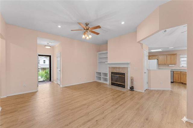 2 Lowther Lane, Bella Vista, AR 72714