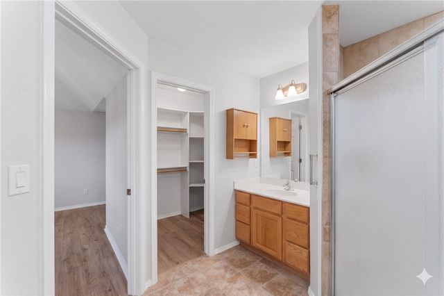 2 Lowther Lane, Bella Vista, AR 72714