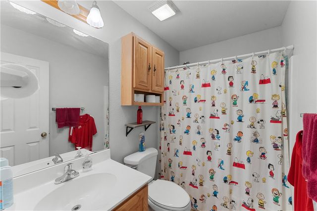 2 Lowther Lane, Bella Vista, AR 72714