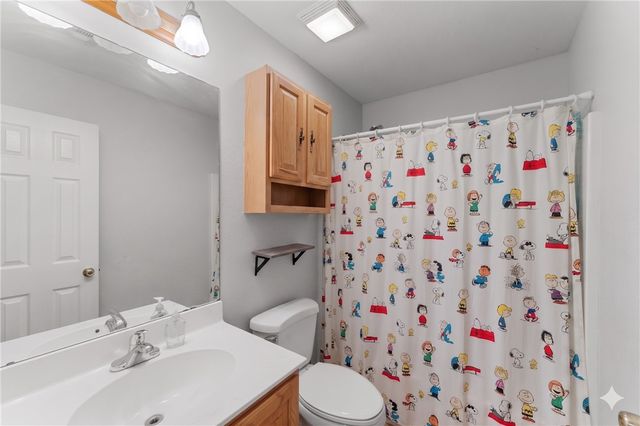 2 Lowther Lane, Bella Vista, AR 72714