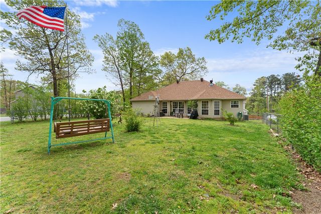 2 Lowther Lane, Bella Vista, AR 72714