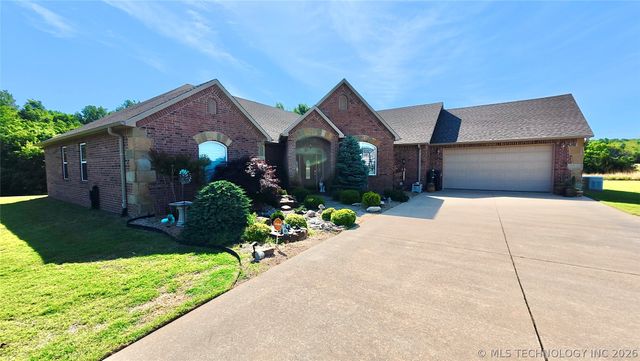 418970 E 1152 Road, Checotah, OK 74426