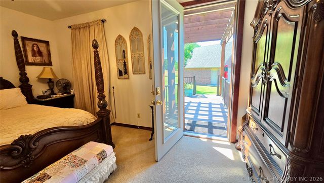 418970 E 1152 Road, Checotah, OK 74426
