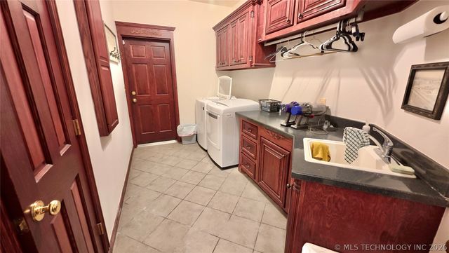 418970 E 1152 Road, Checotah, OK 74426