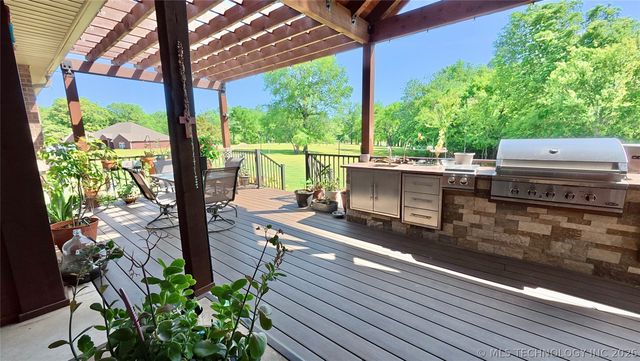 418970 E 1152 Road, Checotah, OK 74426
