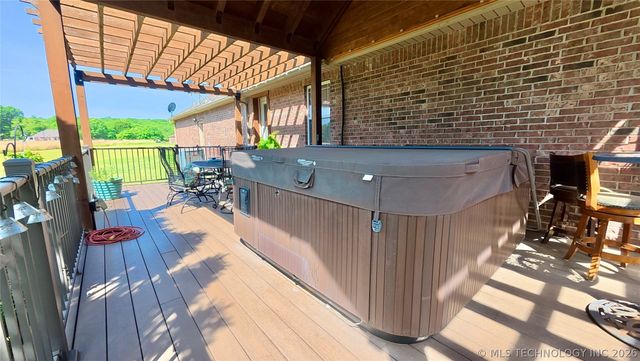 418970 E 1152 Road, Checotah, OK 74426