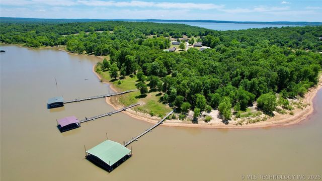 418970 E 1152 Road, Checotah, OK 74426