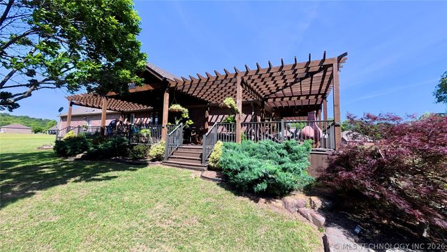 418970 E 1152 Road, Checotah, OK 74426