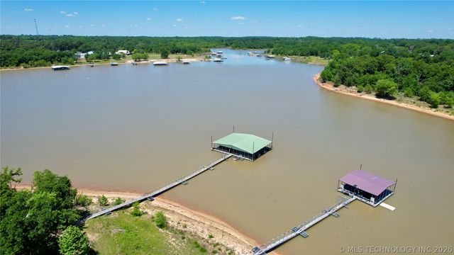 418970 E 1152 Road, Checotah, OK 74426