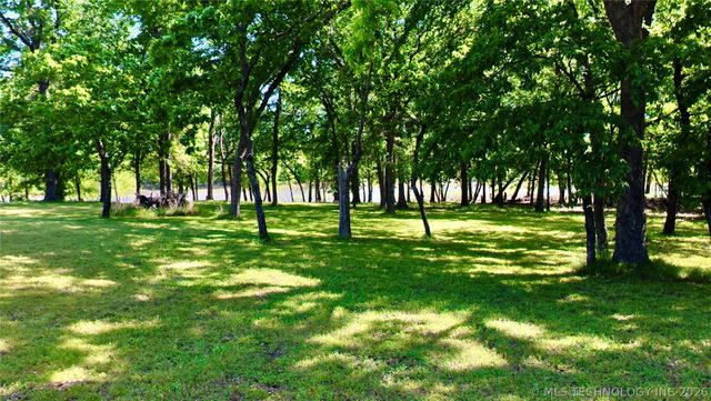 418970 E 1152 Road, Checotah, OK 74426