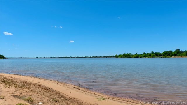 418970 E 1152 Road, Checotah, OK 74426