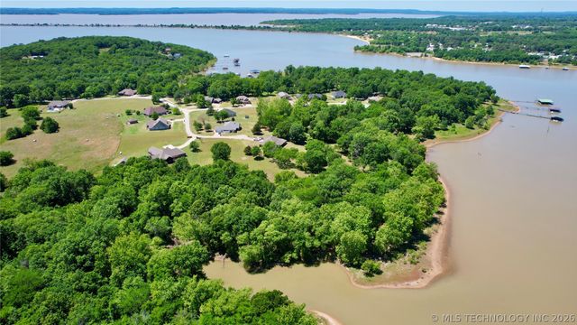 418970 E 1152 Road, Checotah, OK 74426