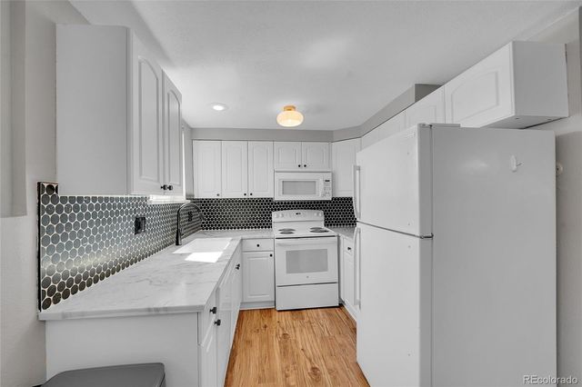 2700 S Holly Street 110, Denver, CO 80222