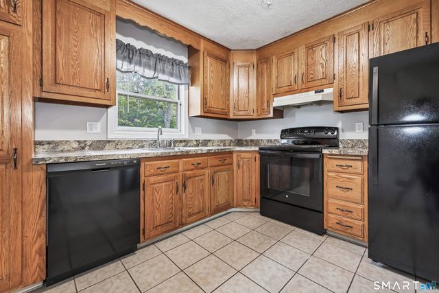 2 Perkins Street 3, Torrington, CT 06790
