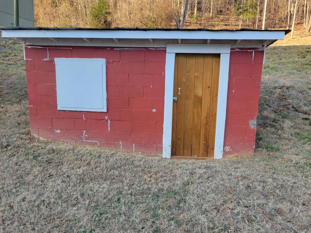 390 Riverbrook RD, Henry, VA 24102