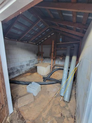 390 Riverbrook RD, Henry, VA 24102