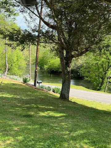 390 Riverbrook RD, Henry, VA 24102