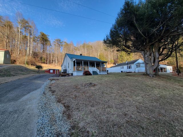 390 Riverbrook RD, Henry, VA 24102