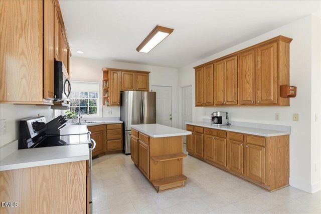 280 Longwood Drive, Youngsville, NC 27596