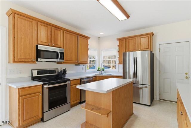 280 Longwood Drive, Youngsville, NC 27596