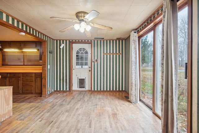 26412 H Drive, Albion, MI 49224