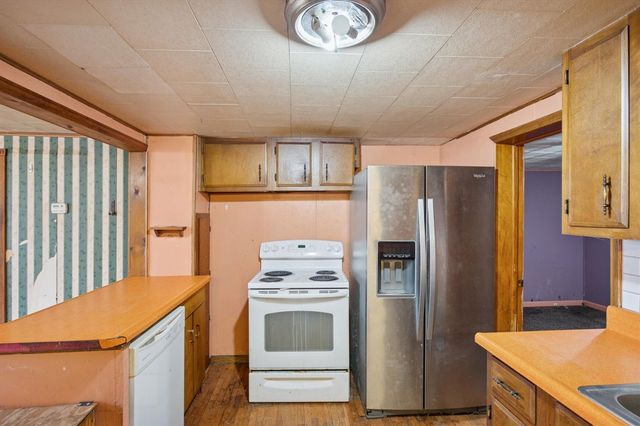 26412 H Drive, Albion, MI 49224