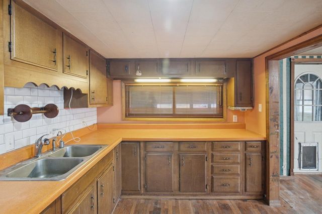 26412 H Drive, Albion, MI 49224