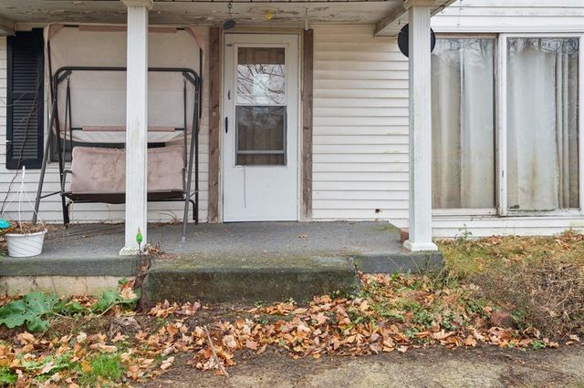 26412 H Drive, Albion, MI 49224