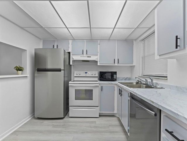6800 Royal Palm Boulevard 207f, Margate, FL 33063