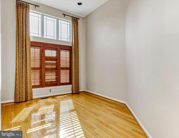 176 BILLOWS DR, Mount Royal, NJ 08061