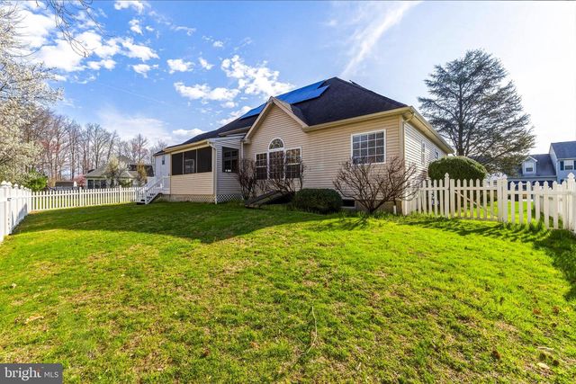 176 BILLOWS DR, Mount Royal, NJ 08061