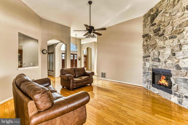 176 BILLOWS DR, Mount Royal, NJ 08061