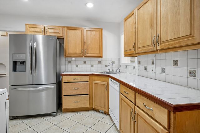 1217 Fuller Drive, Dallas, TX 75218