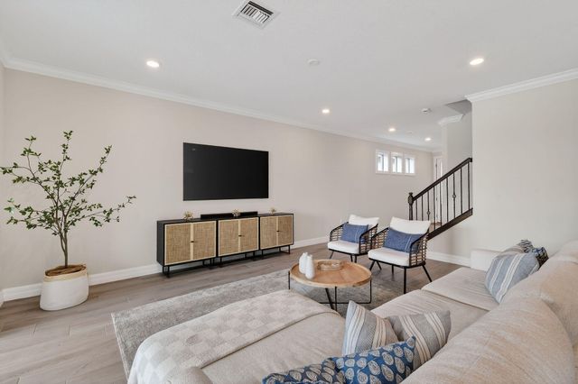 10764 Northbrook Circle, Palm Beach Gardens, FL 33412