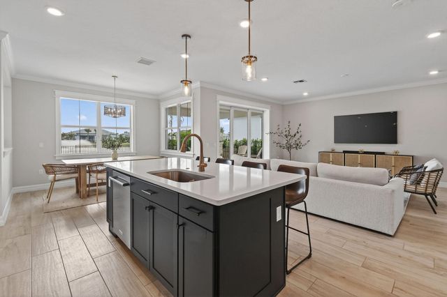 10764 Northbrook Circle, Palm Beach Gardens, FL 33412