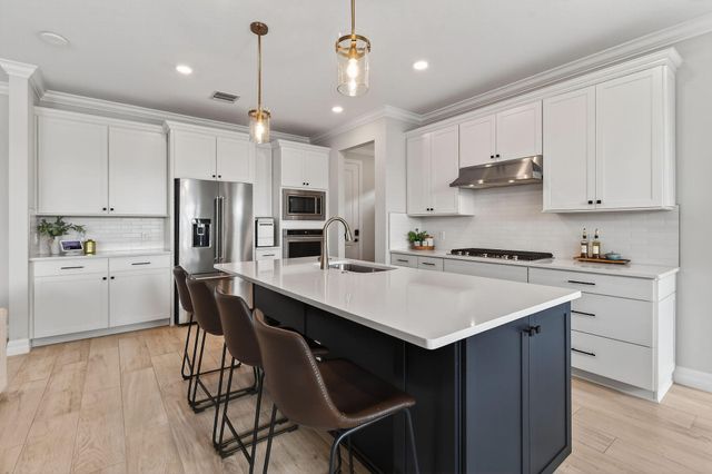 10764 Northbrook Circle, Palm Beach Gardens, FL 33412