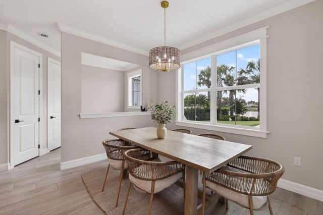 10764 Northbrook Circle, Palm Beach Gardens, FL 33412