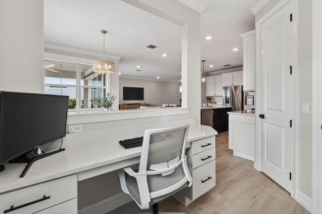 10764 Northbrook Circle, Palm Beach Gardens, FL 33412