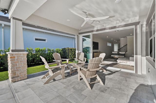 10764 Northbrook Circle, Palm Beach Gardens, FL 33412