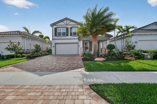 10764 Northbrook Circle, Palm Beach Gardens, FL 33412