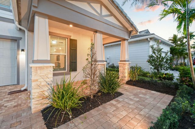 10764 Northbrook Circle, Palm Beach Gardens, FL 33412