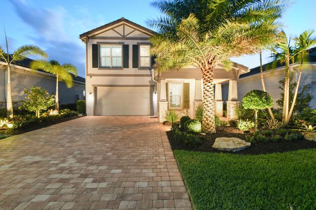10764 Northbrook Circle, Palm Beach Gardens, FL 33412