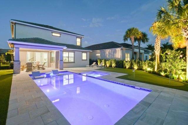 10764 Northbrook Circle, Palm Beach Gardens, FL 33412