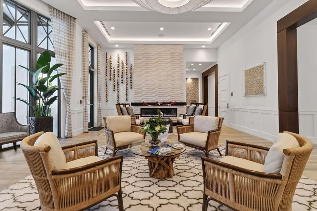 10764 Northbrook Circle, Palm Beach Gardens, FL 33412