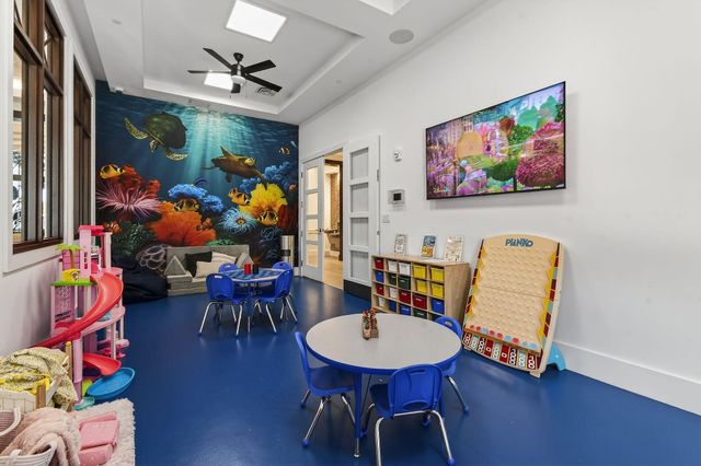 10764 Northbrook Circle, Palm Beach Gardens, FL 33412