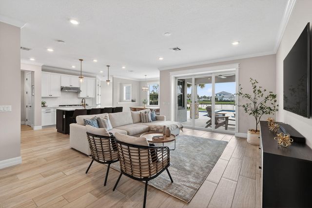 10764 Northbrook Circle, Palm Beach Gardens, FL 33412