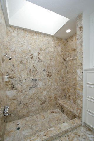 8006 Albin Lane, Houston, TX 77071