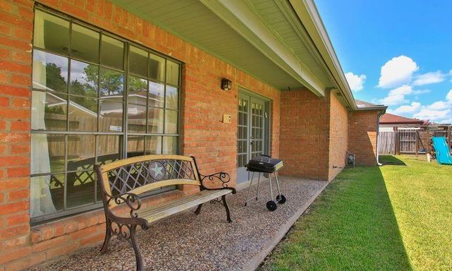 8006 Albin Lane, Houston, TX 77071
